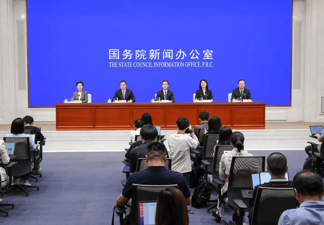 观察｜主攻线磨合成为重点摆上台面，国家队热身赛继续推进，成为今日看点，看点比想象更多