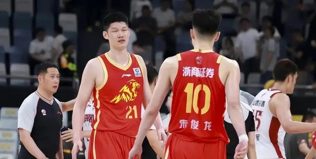 观察｜季后赛席位争夺升温，成为跨平台热词，团战执行正在接棒，关键词已经很清楚