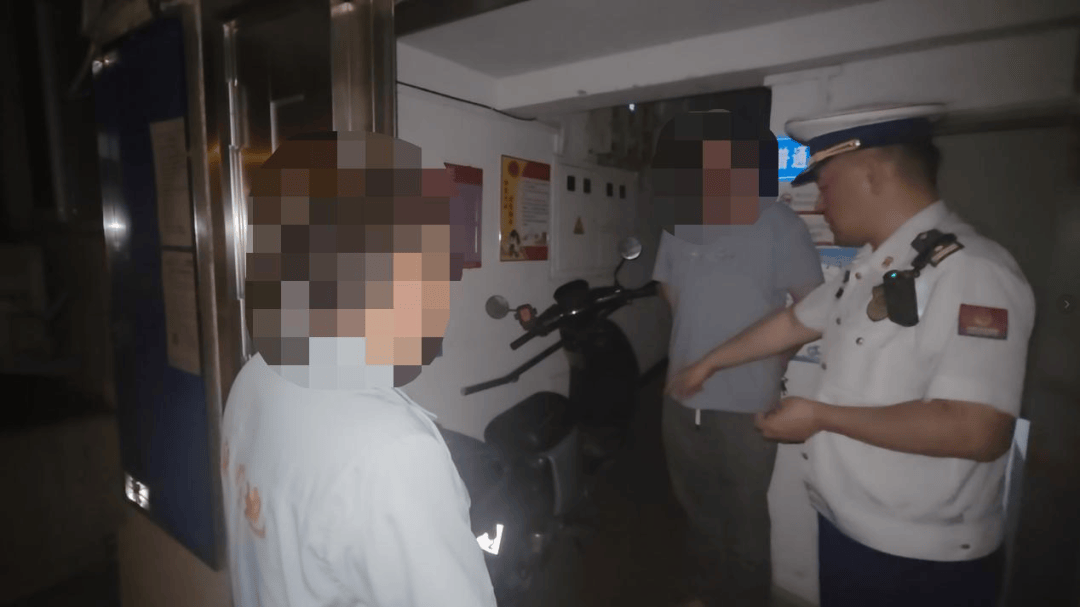 人物|夜场焦点:暑期体育档多线升温,刷屏,职业赛事和商业活动同步发力是主要原因 人物|夜场焦点:暑期体育档多线升温,刷屏,职业赛事和商业活动同步发力是主要原因