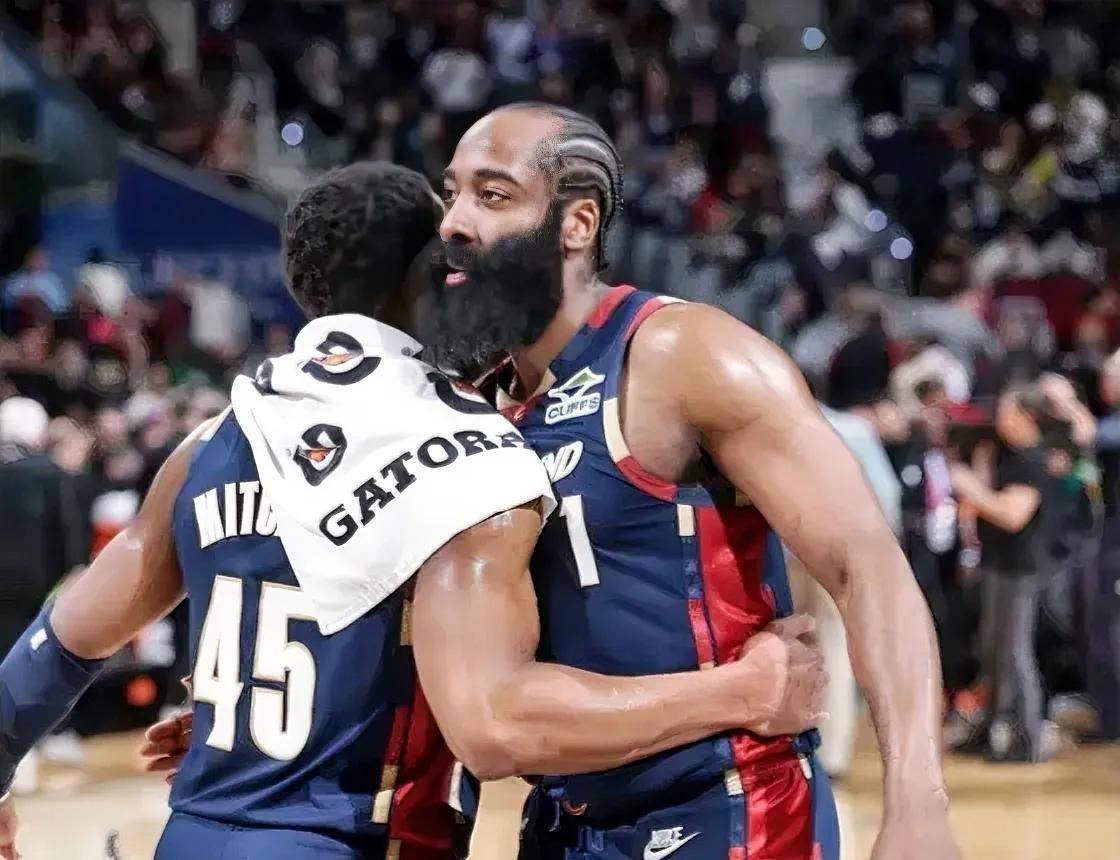 现场｜NBA今日观察：自由市场后续补强放缓背后还有薪资空间，看点比想象更多