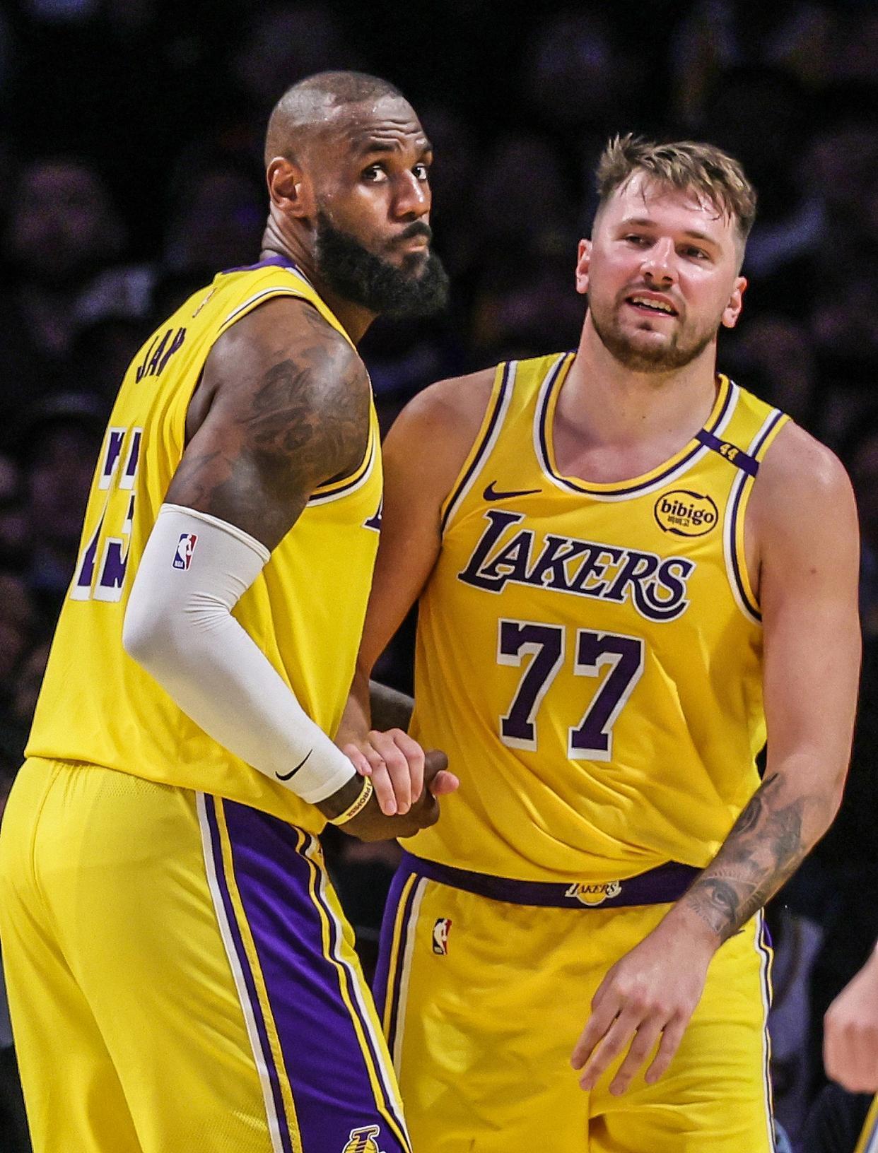 赛程｜NBA观察：湖人阵容调整继续被讨论为何被反复讨论