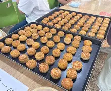 现场｜五年大合同引爆联盟讨论带出新角度，鲨鱼续约麦克林·塞莱布里尼，热度还在延续