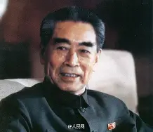深一度｜球迷祝福涌向社交平台摆上台面，包装工名宿格林公开健康消息，成为今日看点，场内外都有故事