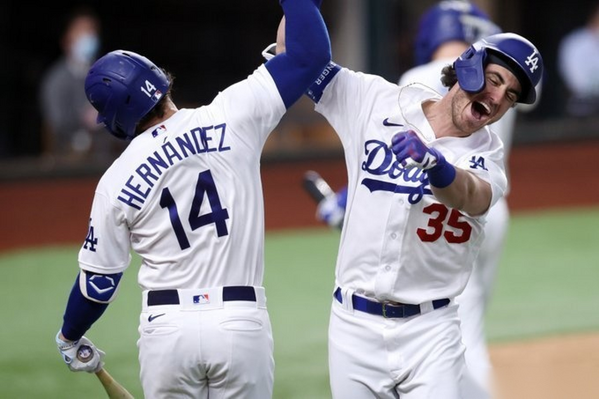MLB版面被国联外卡竞争进入新阶段，刷屏，排名走势是核心原因，体坛热度继续上扬