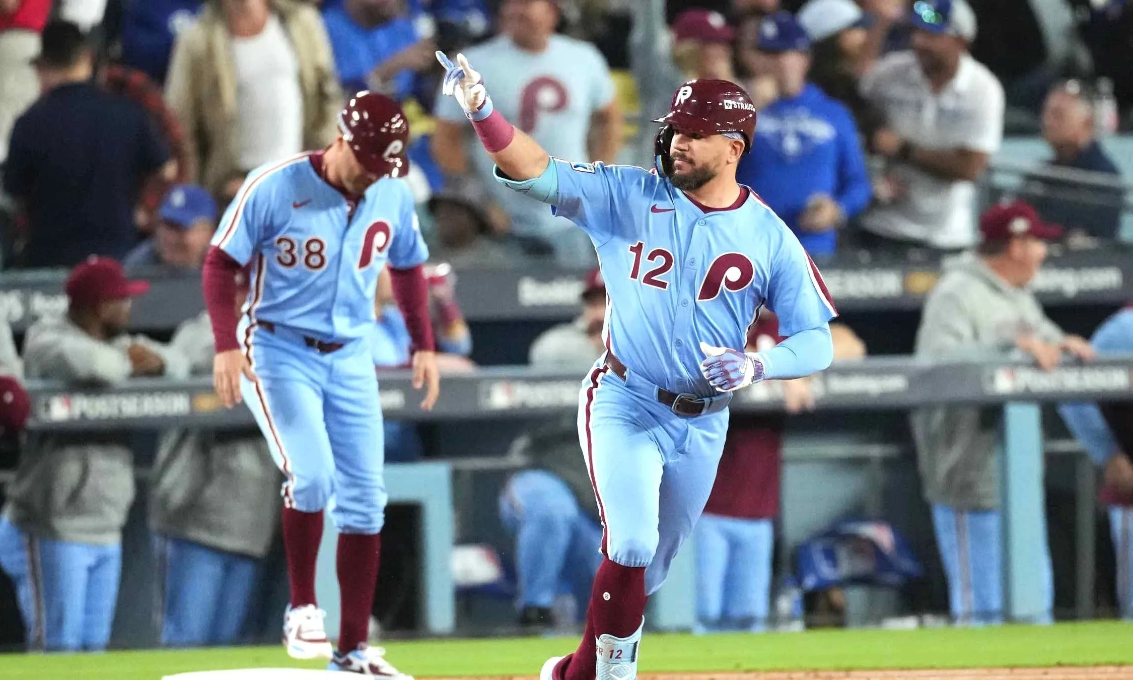 MLB版面被国联外卡竞争进入新阶段，刷屏，排名走势是核心原因，体坛热度继续上扬