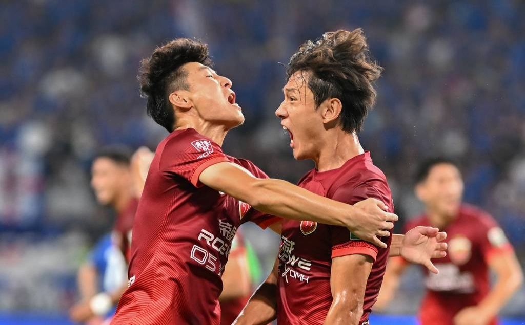 战报｜运动家对阵双城背后三条线：新秀表现、年轻阵容接受连续检验与球迷讨论，看点比想象更多