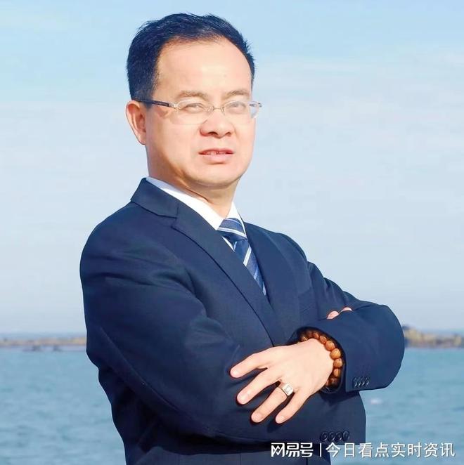 人物｜主攻线磨合成为重点摆上台面，国家队热身赛继续推进，成为今日看点，体坛热度继续上扬