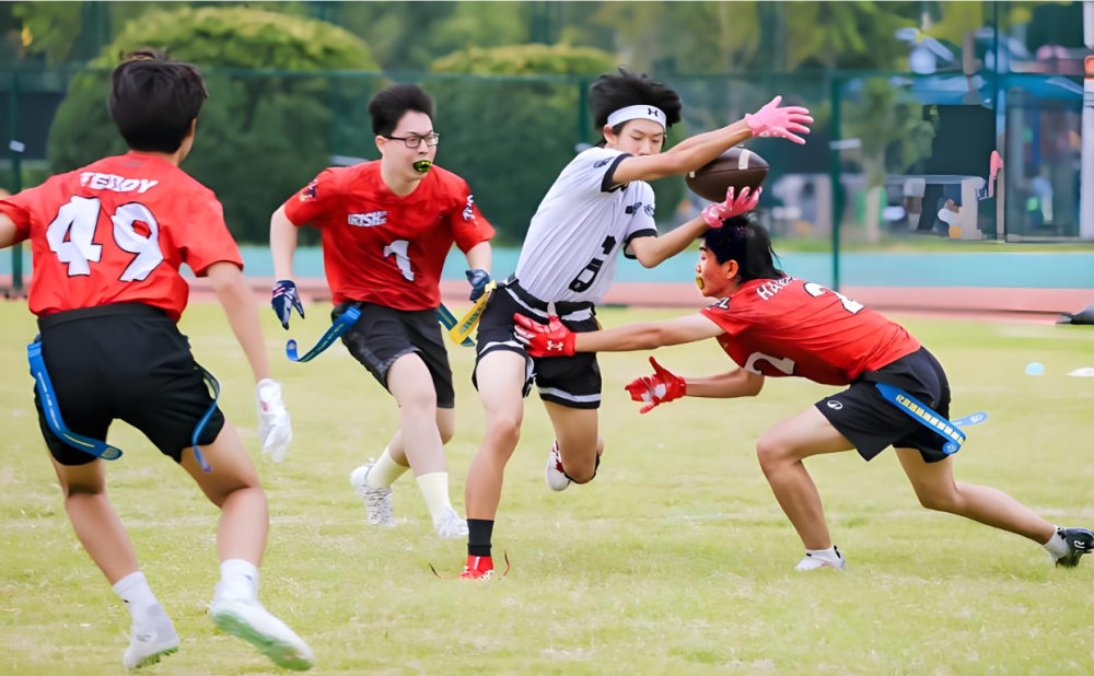 盘点｜联盟旗腰足球赛事热度提升，牵动NFL版面，青少年赛场迎来全国关注，场内外都有故事