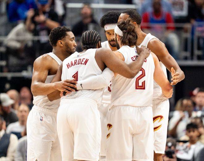 NBA今日观察：自由市场后续补强放缓背后还有薪资空间，球迷讨论提前升温