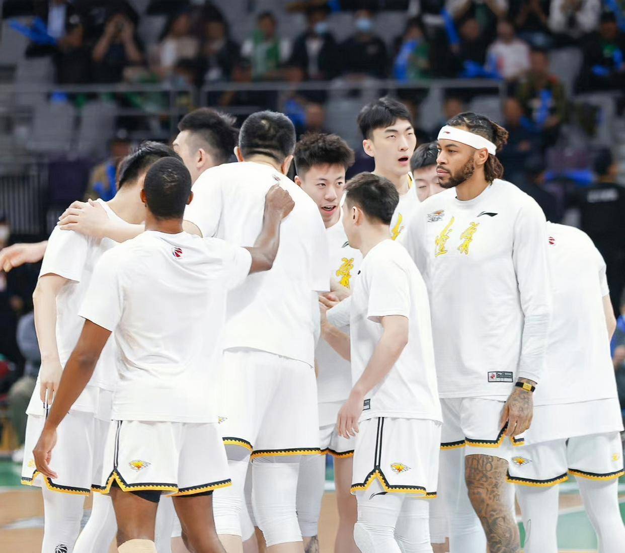 战报｜国家队热身赛继续推进，今日观察：拦防质量、主攻线磨合成为重点，和后续影响，赛前气氛已经拉满
