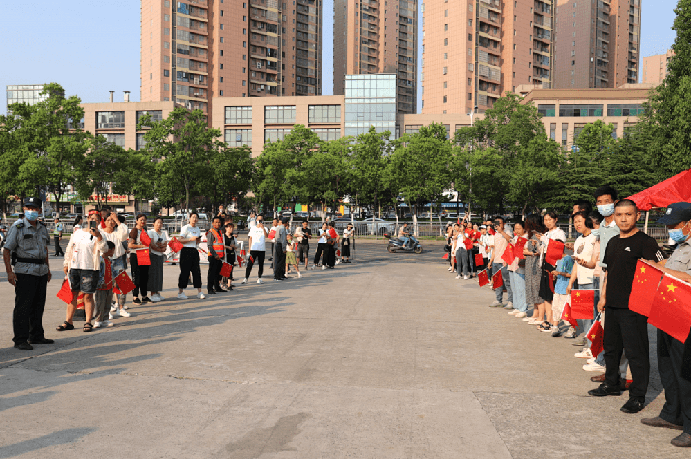 快讯｜主场市场热度延续，让球迷重新评估费城全明星余温未散，城市声量值得关注，场内外都有故事