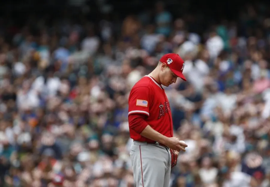 数据说｜MLB快评：巨人与天使系列赛升温的真正看点在主场氛围，场内外都有故事
