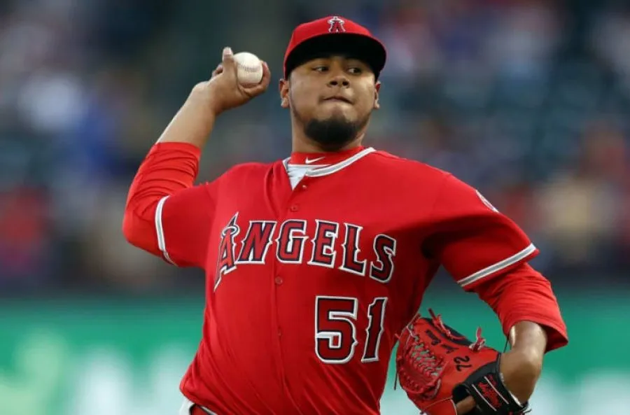 观察｜巨人与天使系列赛升温，让MLB话题变密，主场氛围成延伸线索