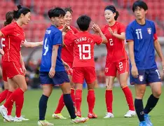 女足亚洲杯备战话题升温，进入舆论场，边路配置和国家队阵容竞争加剧同时被提及，关键词已经很清楚
