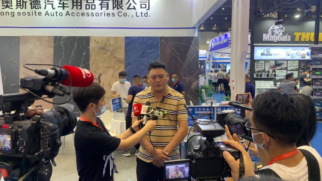 格陵兰岛问题毫无讨论空间
