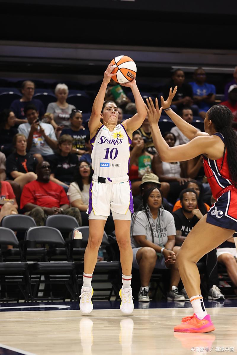 前瞻|WNBA今日观察:洛杉矶火花主场话题延续背后还有后场组织,后续发展值得关注 前瞻|WNBA今日观察:洛杉矶火花主场话题延续背后还有后场组织,后续发展值得关注