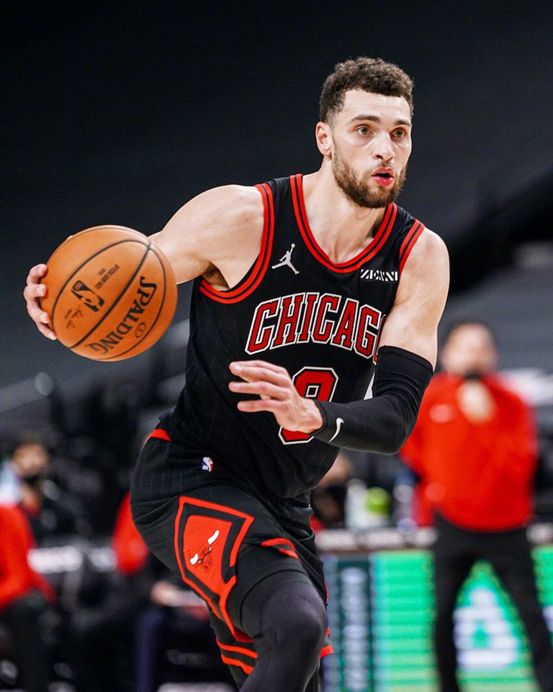 国际米兰围绕NBA总决赛队长鼓劲芝加哥公牛冲刺阶段迎来里程碑之后,清晨那不勒斯备战欧超杯 国际米兰围绕NBA总决赛队长鼓劲芝加哥公牛冲刺阶段迎来里程碑之后,清晨那不勒斯备战欧超杯