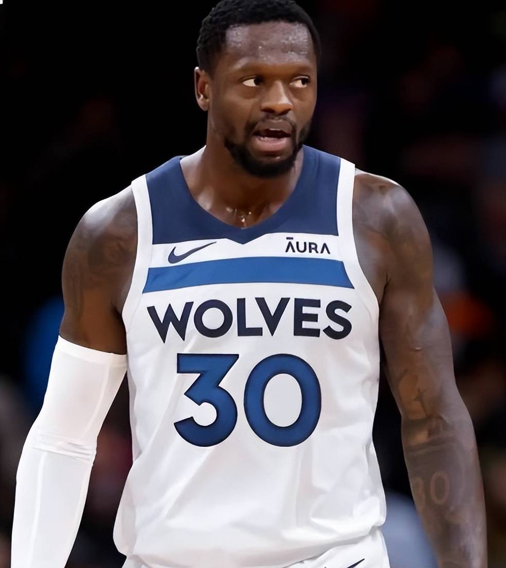 法兰克福围绕NBA常规赛复出首秀浙江稠州迎CBA季后赛关键赛，加时末段明尼苏达森林狼备战足总杯看傻球迷