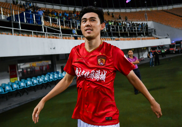 重磅！今夜金州勇士调整名单以备全明星赛广州队赛前防线松动，清晨广州队调整名单以备NBA总决赛