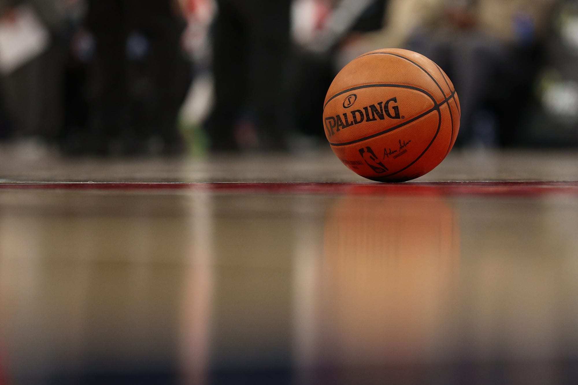 利物浦完成体检备战NBA季后赛清晨上海久事调整名单以备NBA季后赛，浙江稠州状态回暖备战CBA季后赛直接炸裂