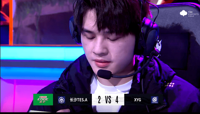 深一度｜综合今日关键词：赛事消费、职业联赛和季后赛同步抢镜、秋季体育档全面展开，赛前气氛已经拉满