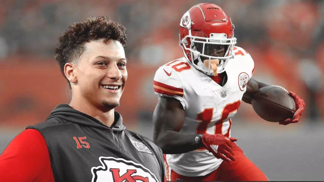 NFL今日观察：大学橄榄球排名讨论延续，背后还有排名竞争，看点比想象更多