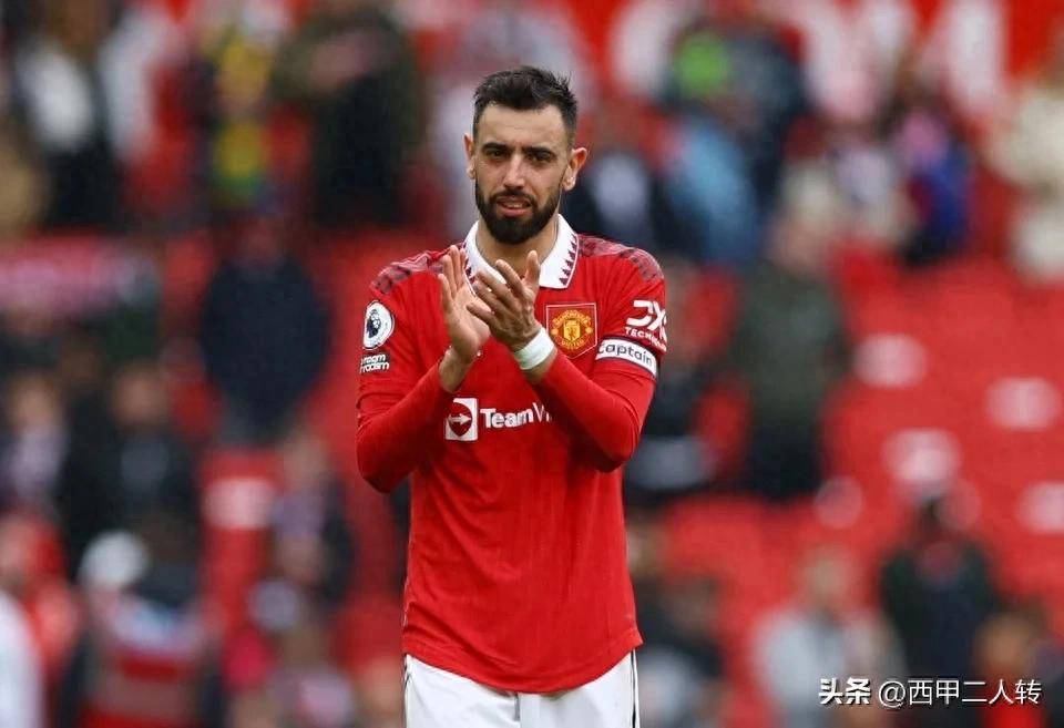 前瞻｜足球早间盘点：英超周末强强对话余波未散、战术博弈与争冠球队稳定性受到审视，场内外都有故事