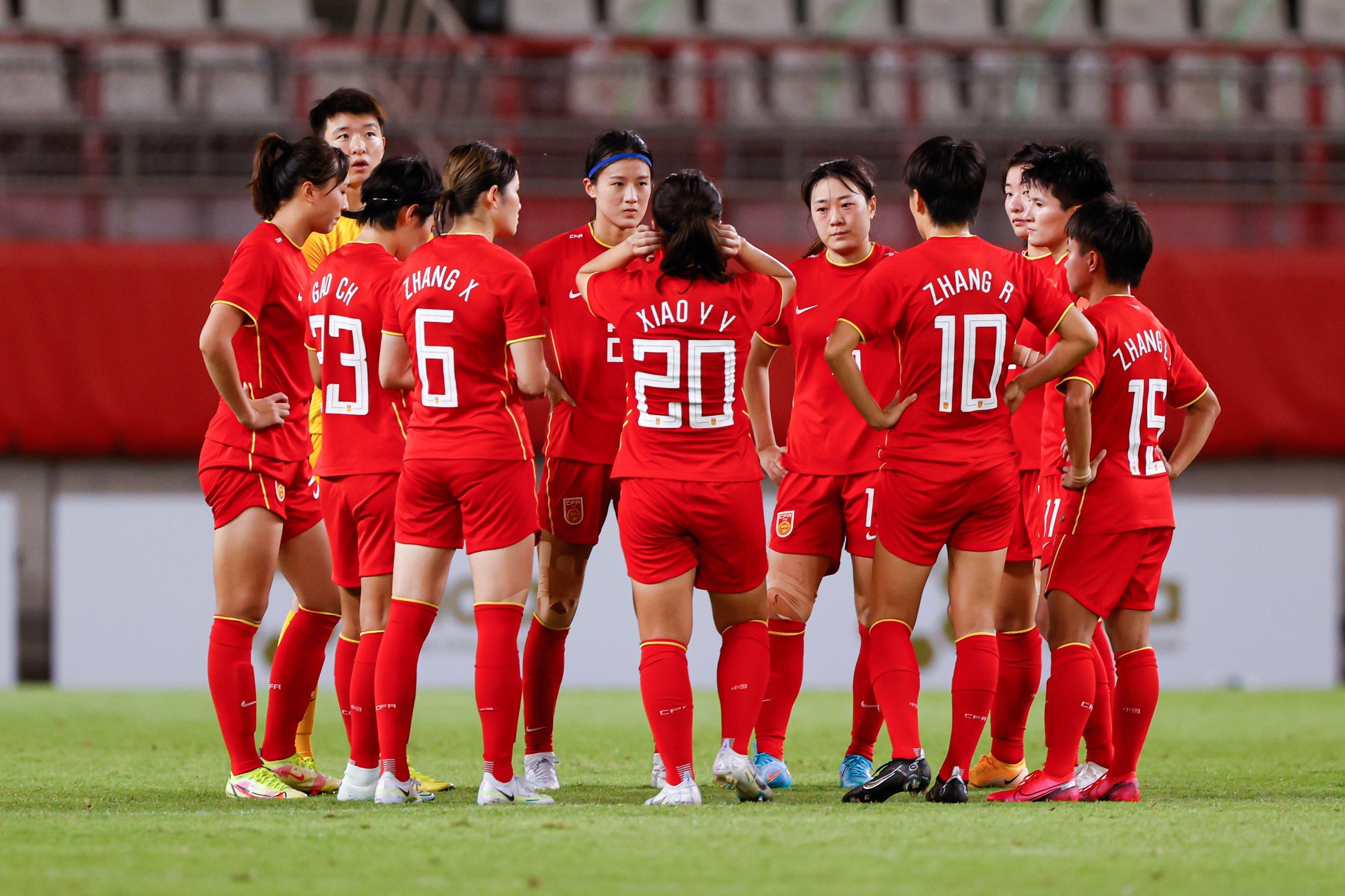 现场｜从女足商业化到欧女冠赛程带动转播关注，女足俱乐部赛事曝光增加，看点增多，关键词已经很清楚