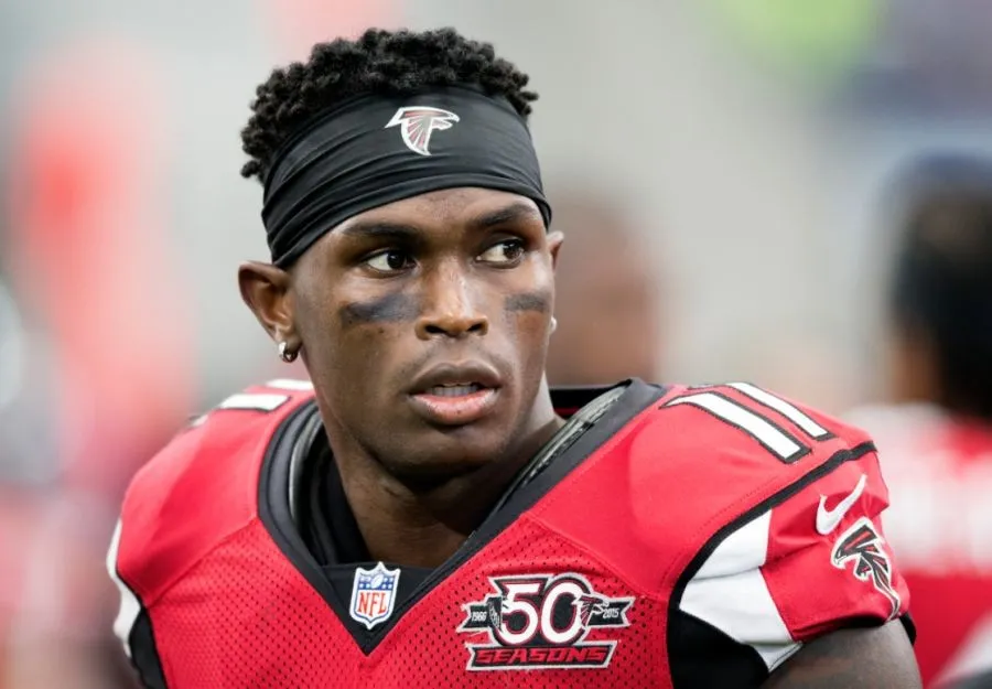 前瞻｜NFL今日观察：猎鹰与圣徒重逢超级穹顶，背后还有历史叙事，赛前气氛已经拉满