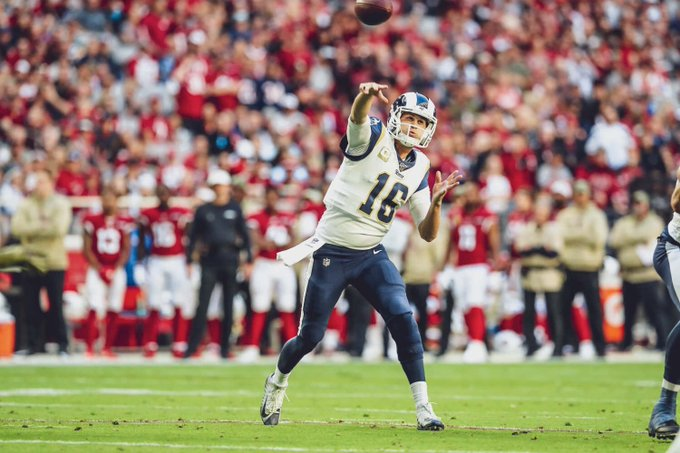 前瞻｜NFL早间盘点：NFL第五周压轴战开打、战绩走势与两支一胜两负球队争取反弹，场内外都有故事