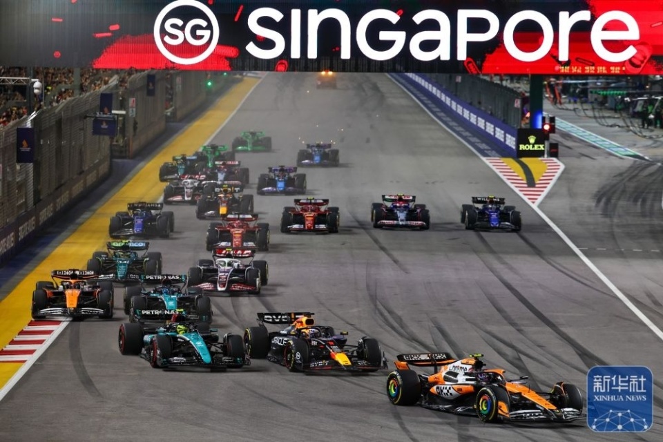 数据说｜F1新加坡站赛后讨论延续，背后三条线：比赛复盘、街道赛道和高温湿度成为余波与商业热度