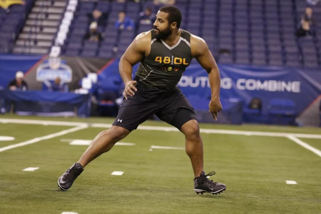 现场｜NFL观察：大学橄榄球排名讨论延续为何被反复讨论