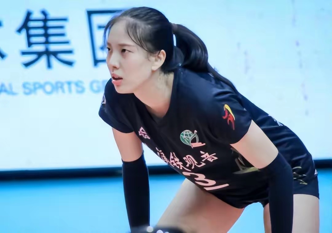 深一度｜转播看点：女排俱乐部备战新赛季会否成为今日最大转折？