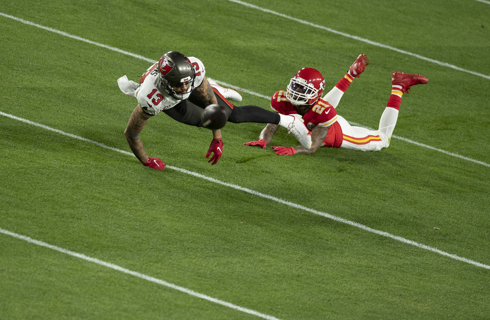 数据说｜NFL伤病报告继续更新，让NFL话题变密，阵容深度成延伸线索，关键词已经很清楚