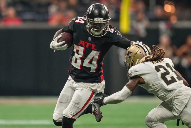 观察｜NFL早间盘点：猎鹰客场挑战圣徒、分区气氛与周一夜赛登陆新奥尔良
