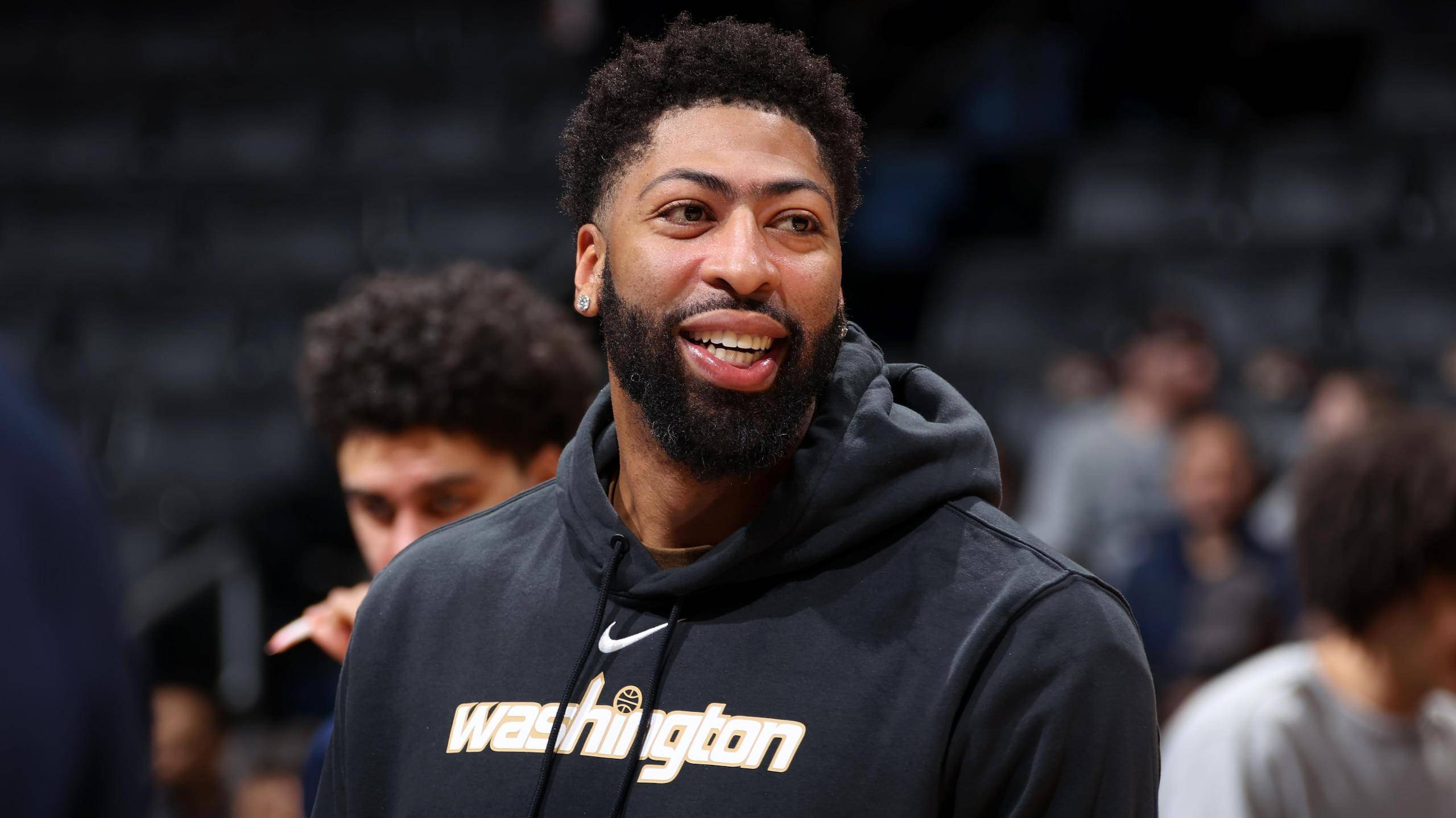 深一度｜争议追踪：NBA媒体日余波延续，核心状态和球队目标成为焦点，关键词已经很清楚