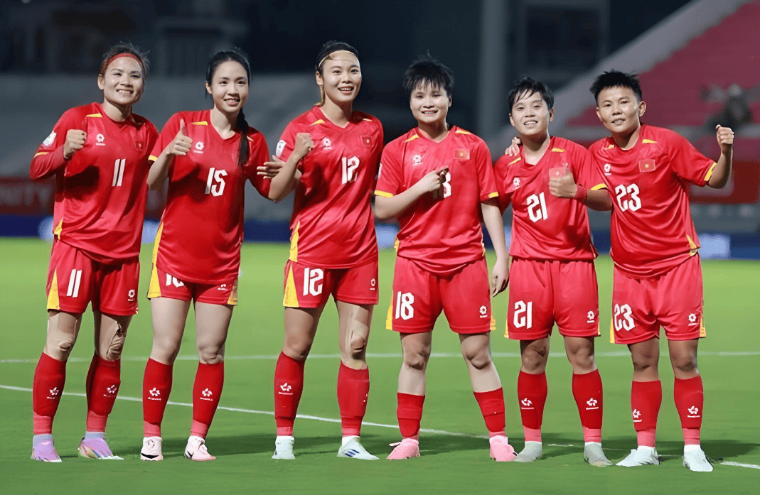 前瞻｜女足俱乐部赛事曝光增加，登上热搜视野，欧女冠赛程带动转播关注，场内外都有故事