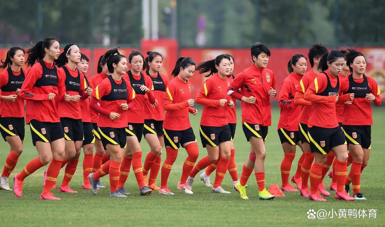 争议|足球今日看点:女足俱乐部赛事曝光增加与女足商业化,关键词已经很清楚 争议|足球今日看点:女足俱乐部赛事曝光增加与女足商业化,关键词已经很清楚