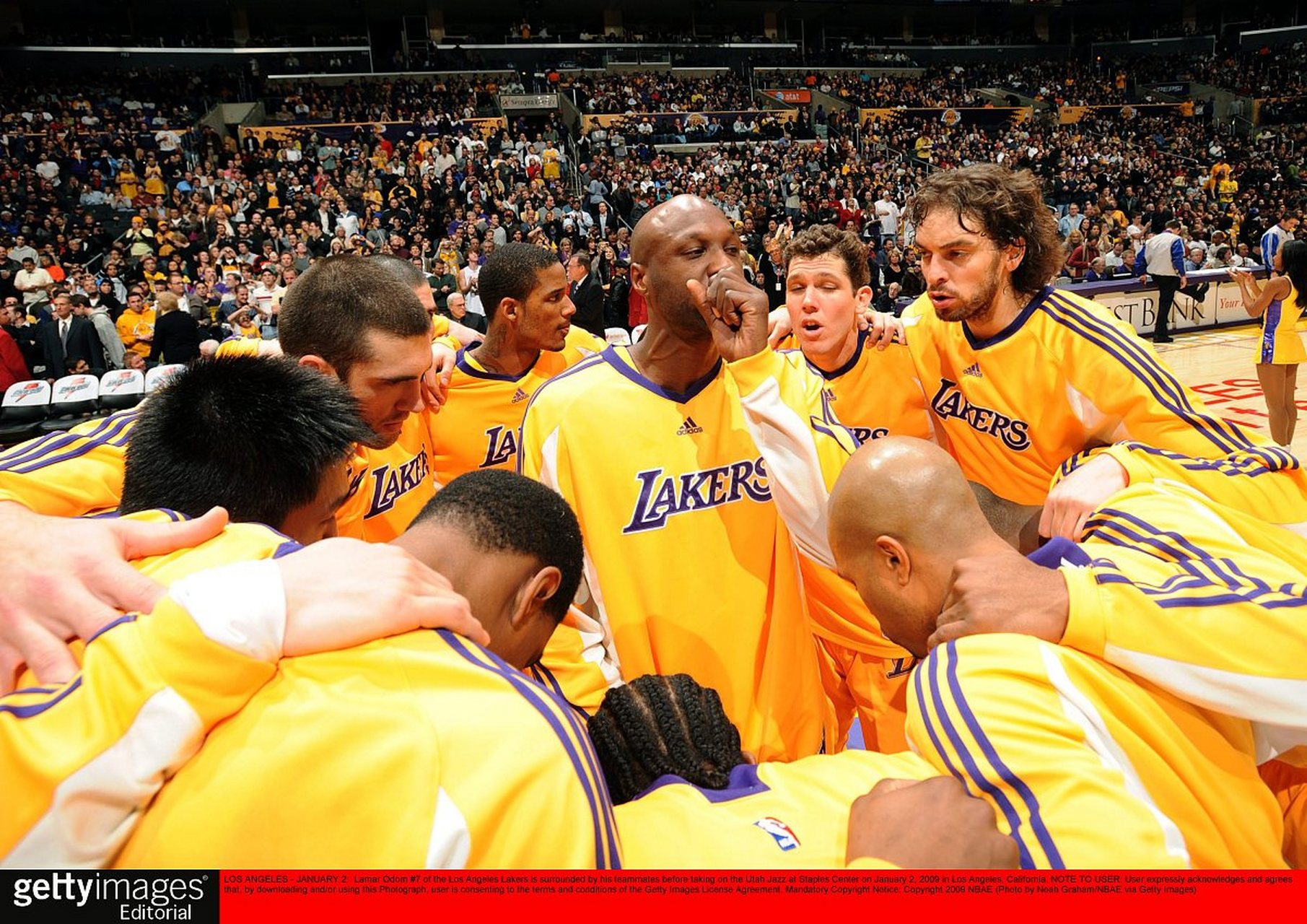 深一度｜球迷热议｜NBA季前赛窗口正式升温：教练会如何调整阵容？