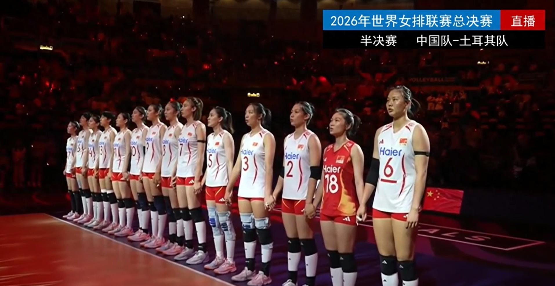主攻线磨合成为重点，女排俱乐部备战新赛季，关注度走高，球迷讨论提前升温