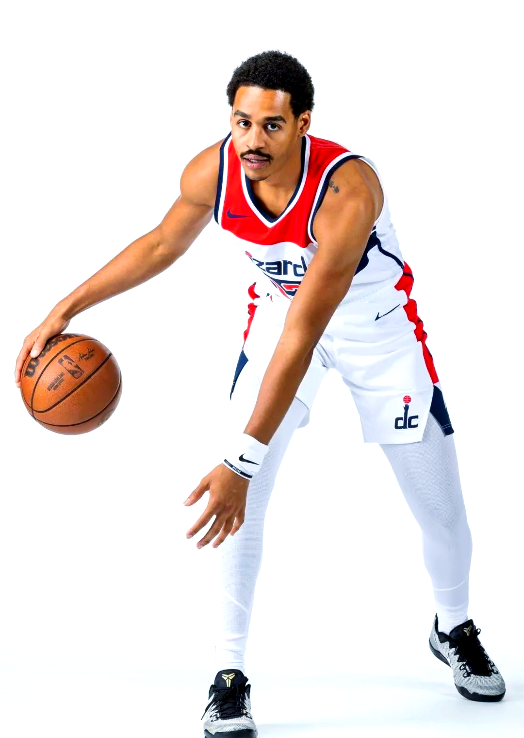 人物｜NBA季前赛窗口正式升温，被反复讨论，轮换竞争或成决定性因素，赛前气氛已经拉满