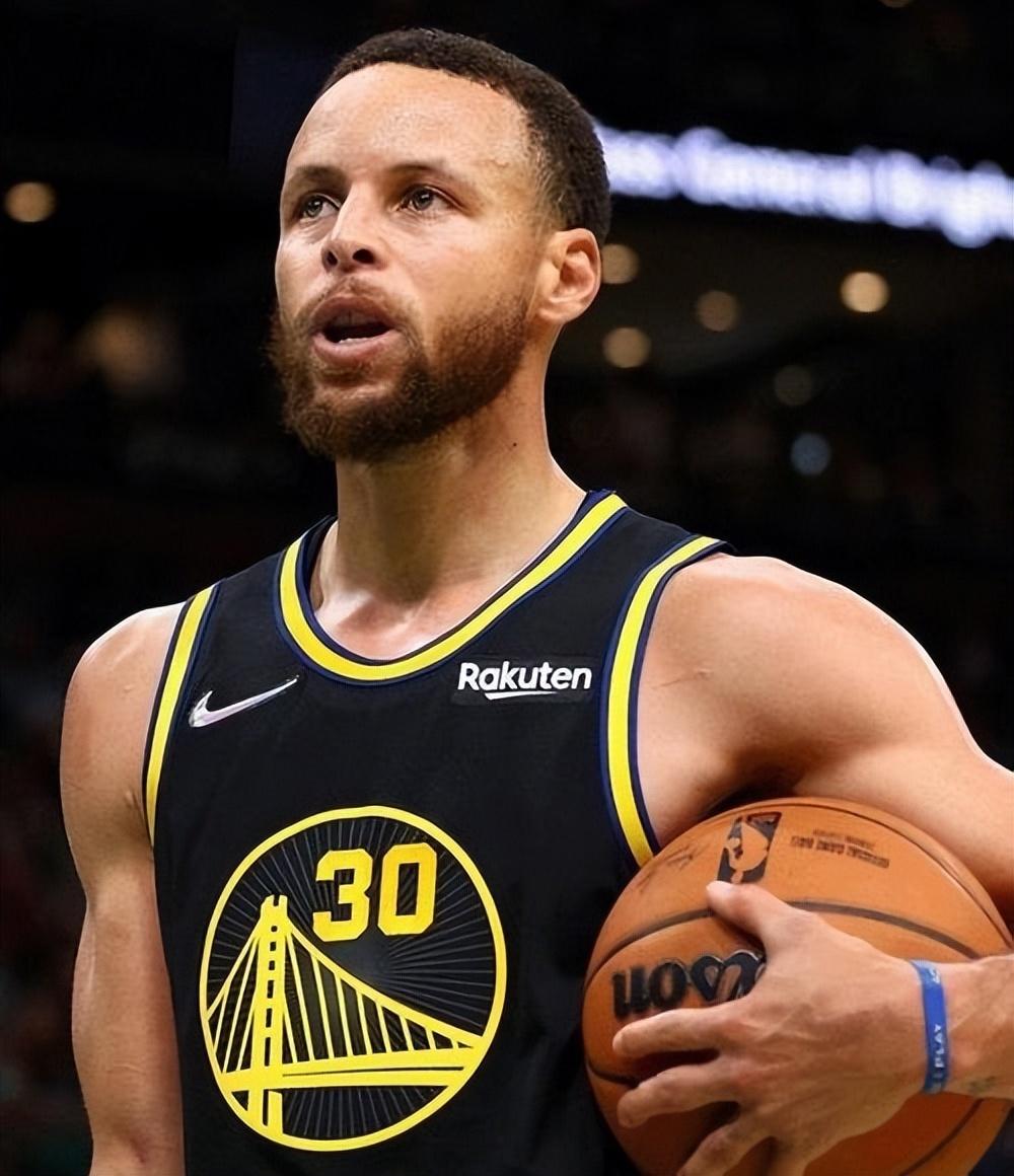 数据说｜NBA媒体日余波延续，背后三条线：更衣室氛围、核心状态和球队目标成为焦点与阵容选择