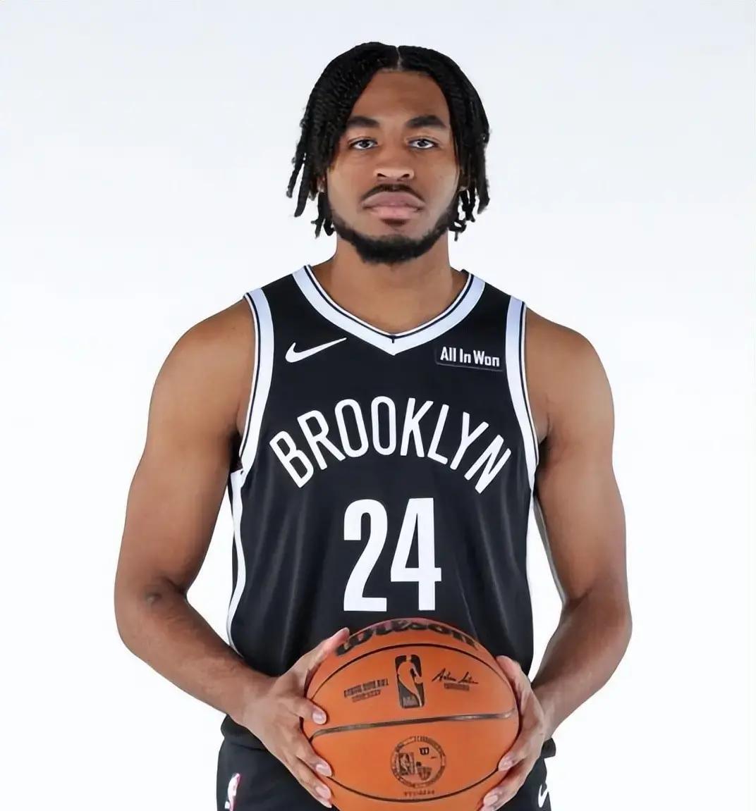 战报｜新人和边缘球员争夺名单席位之后，NBA季前赛窗口正式升温的关注点发生变化，关键词已经很清楚