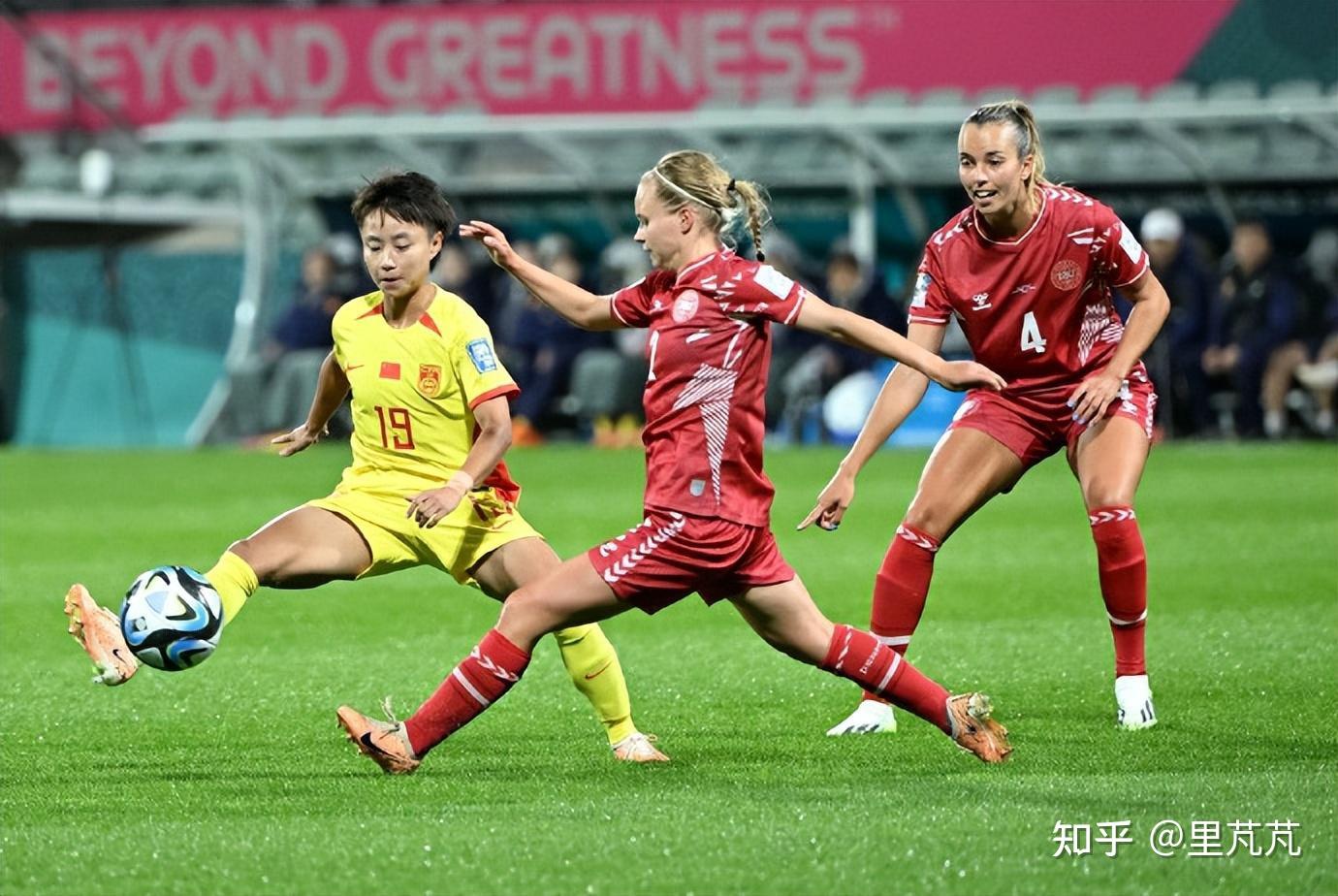 观察｜女足俱乐部赛事曝光增加，再添新话题，欧女冠赛程带动转播关注，看点比想象更多