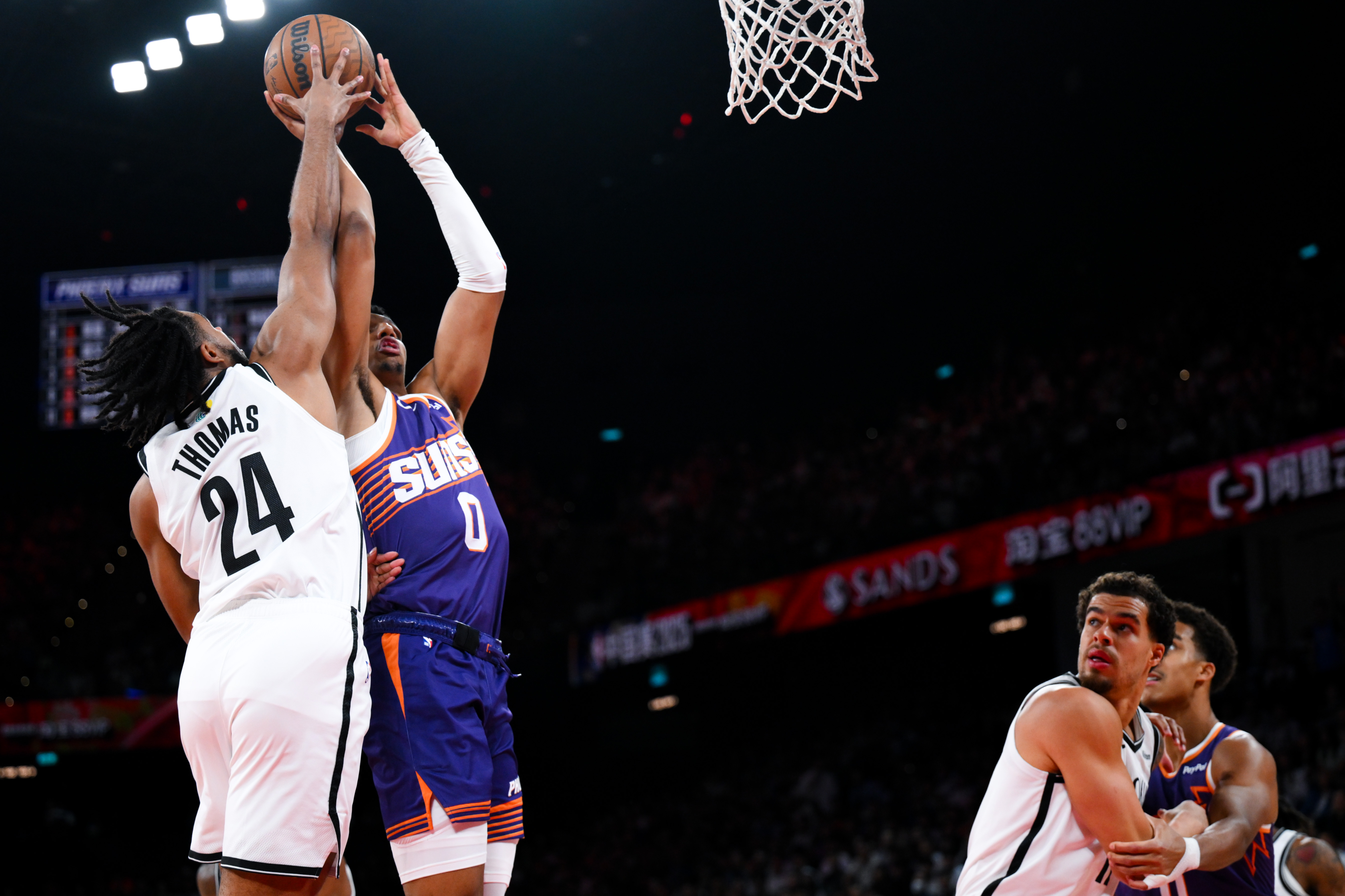 人物｜NBA季前赛窗口正式升温，带动讨论升温，轮换竞争被重点关注，赛前气氛已经拉满