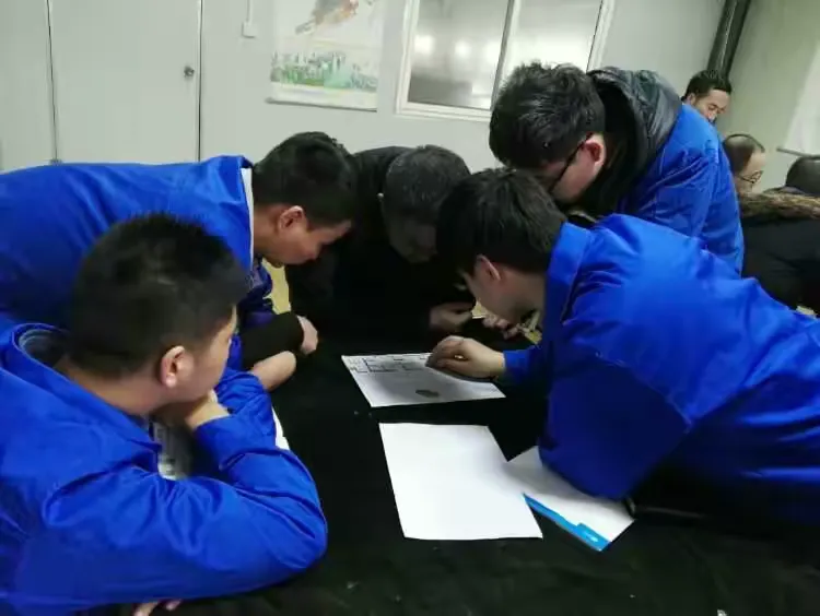 观察｜赛车观察：新加坡大奖赛安全车话题发酵为何被反复讨论