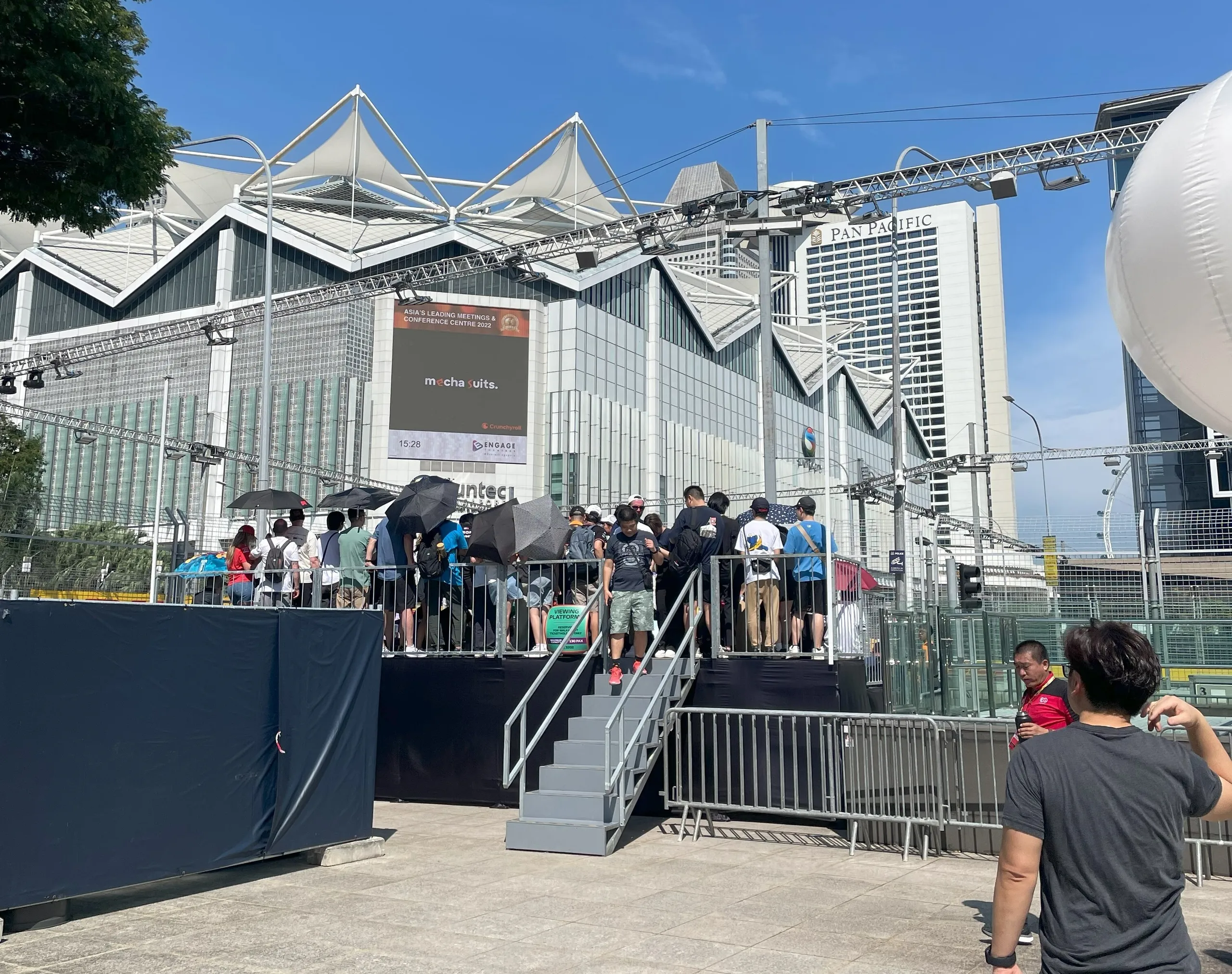赛程｜F1新加坡站赛后讨论延续，出现新悬念，比赛复盘成为后续看点，赛前气氛已经拉满