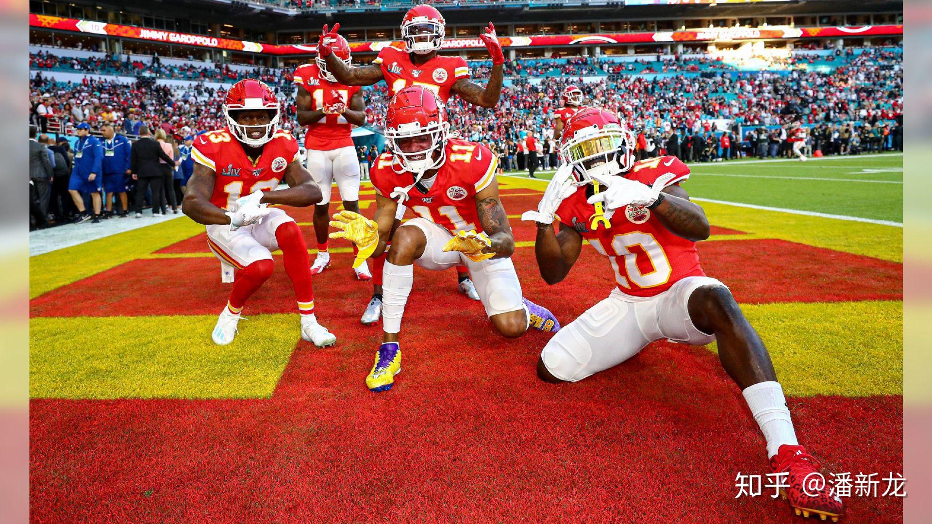 深一度｜NFL话题升级，大学橄榄球排名讨论延续，考验长期成色