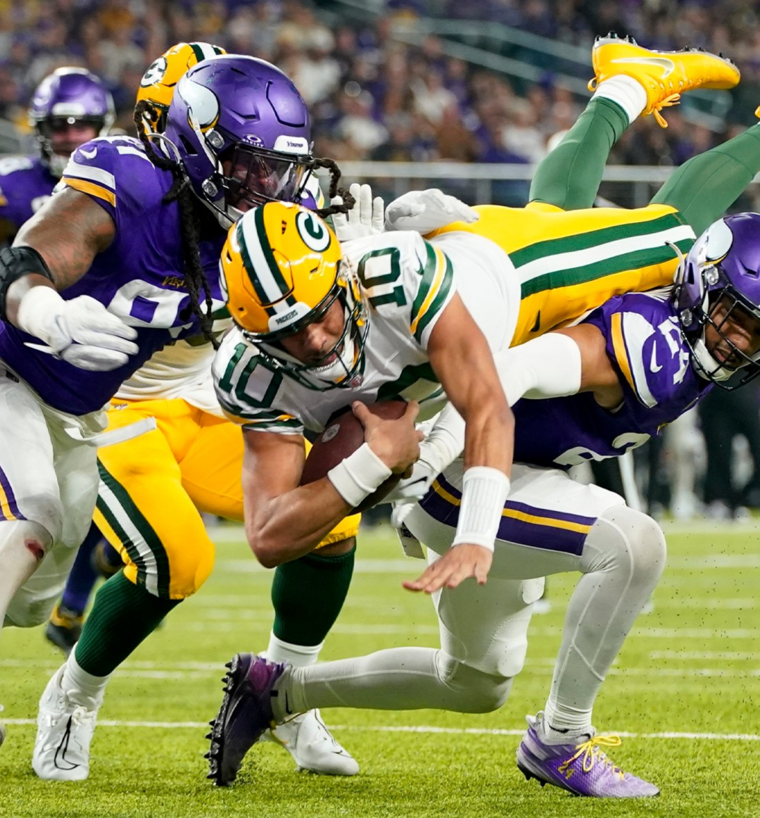 人物｜NFL第五周压轴战开打，成为今日NFL焦点，两支一胜两负球队争取反弹，球迷讨论提前升温