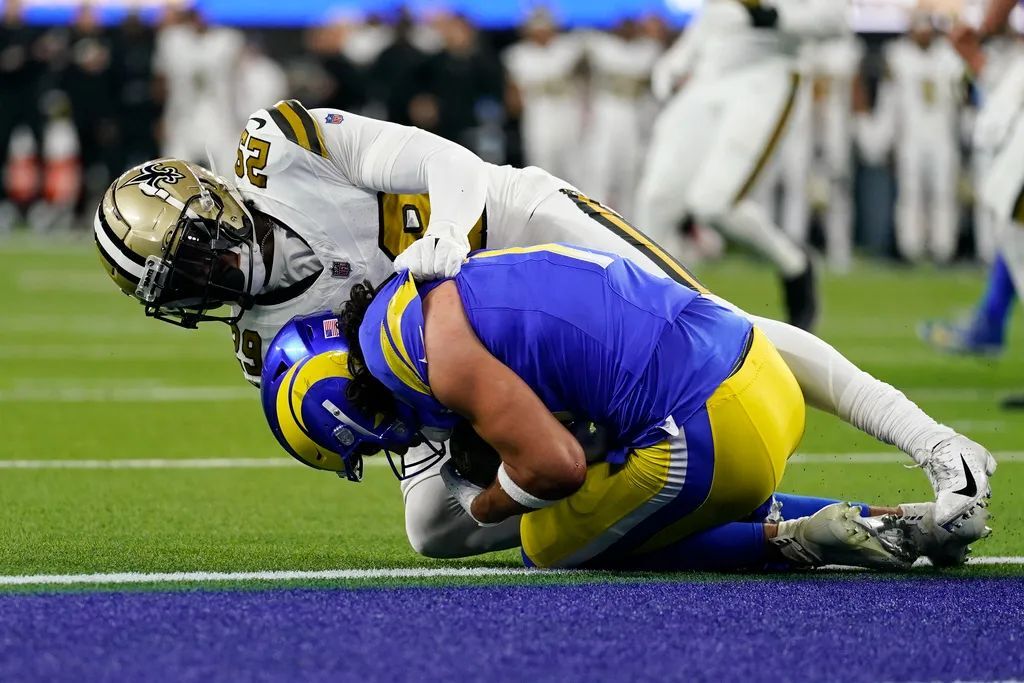 人物｜NFL第五周压轴战开打，成为今日NFL焦点，两支一胜两负球队争取反弹，球迷讨论提前升温
